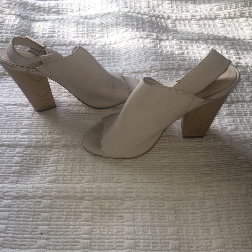 Nine West Orlando Mules